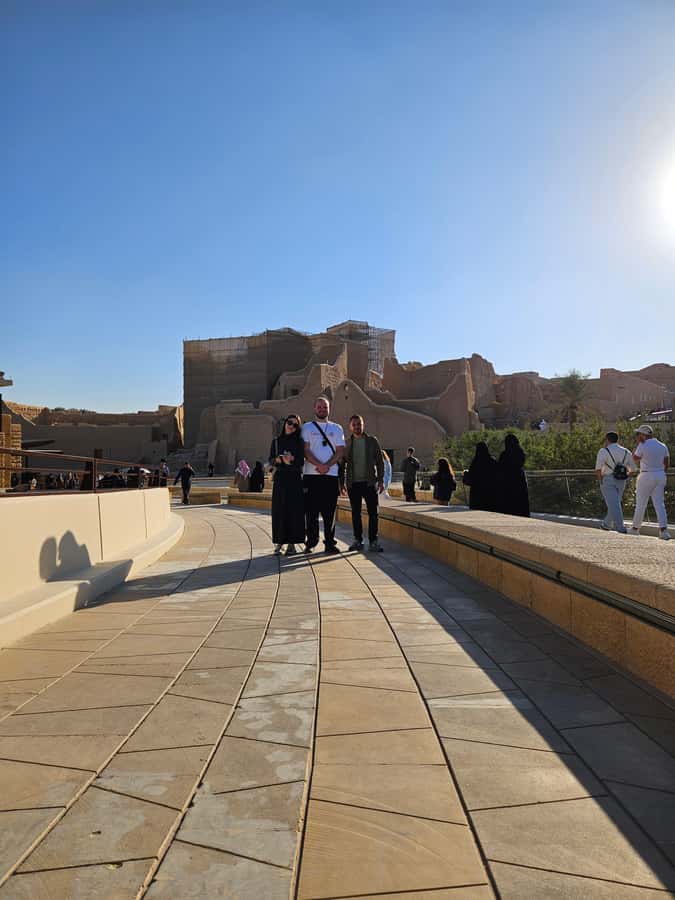 Riyadh: Diriyah, AL Masmak Fortress, AL Murabba Palace Tour - A private Chevrolet Suburban changes the pace of the day