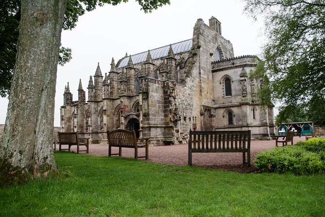 Rosslyn Chapel, Dunfermline Abbey and Stirling Castle Day Tour - Dunfermline Abbey and Robert the Bruce