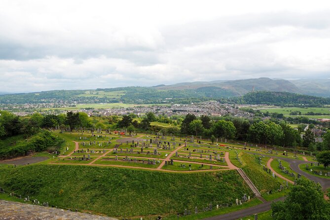 Rosslyn Chapel, Dunfermline Abbey and Stirling Castle Day Tour - What to bring and how to pace yourself