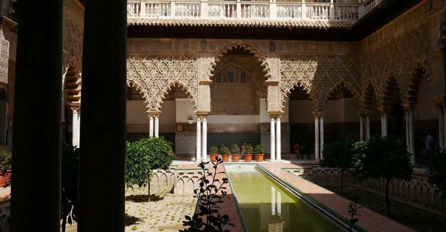 Royal Alcázar of Seville Skip-the-Line Guided Tour - Why the Royal Alcázar deserves a guided visit