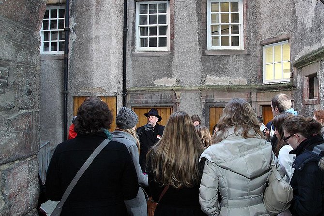 Royal Mile and Edinburgh Castle - Small Group Walking Tour - Inside Edinburgh Castle for about 45 minutes
