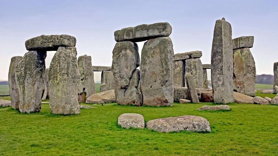 Royal Windsor Castle and Stonehenge Private Tour with passes - Key points at a glance