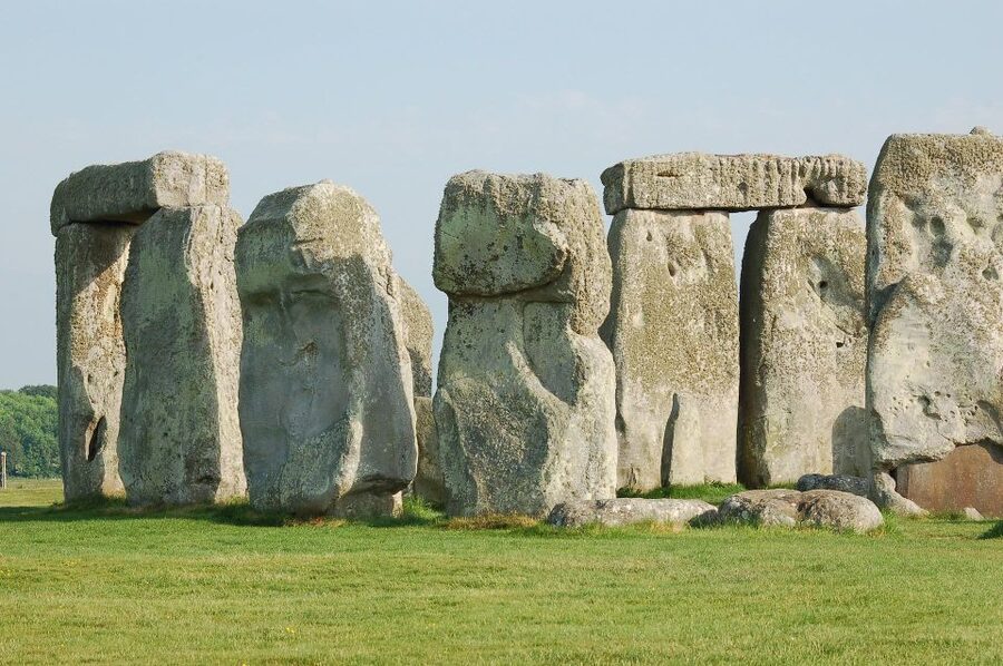 Royal Windsor Castle and Stonehenge Private Tour with passes - Stonehenge: the day’s great mystery