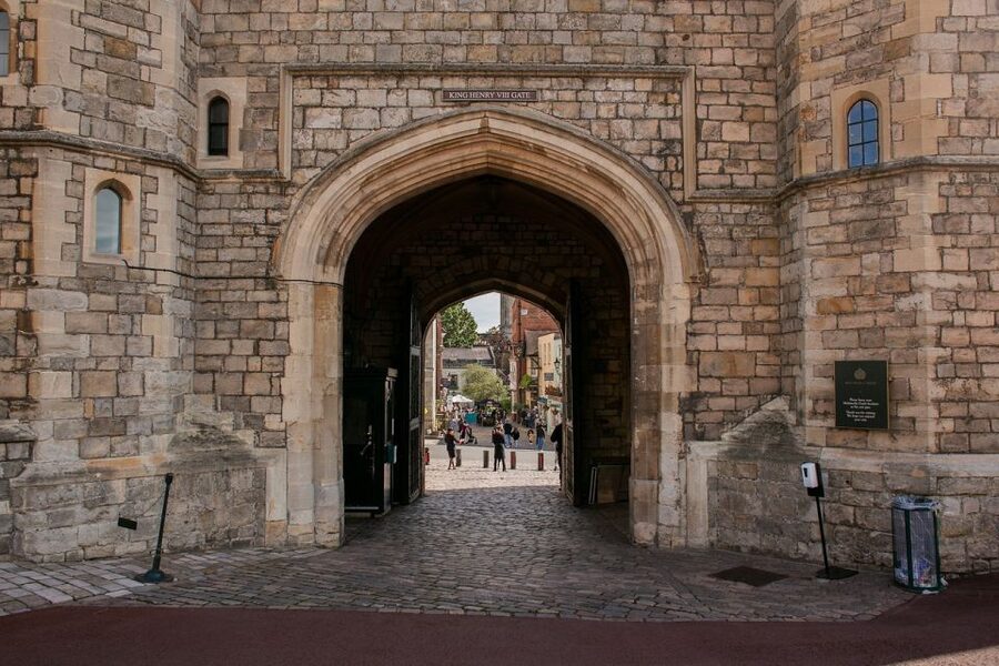 Royal Windsor Castle Tour Private including tickets - Price, comfort, and the real value