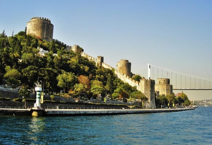 Rumeli Fortress Skip-the-Line Ticket with Audio Guide - How to fit it into an Istanbul day