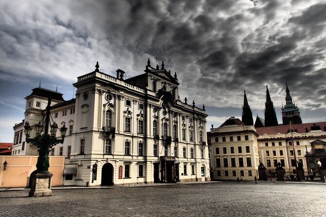 Saint Vitus Cathedral and Hidden Gems of Prague Castle - Valdštejn Garden: a calm finish