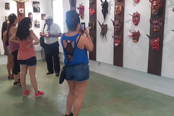 San Diego Fortress Explorer 4-Hour Highlights Walking & Van Tour - Casa de Mascaras and Guerrero’s mask traditions