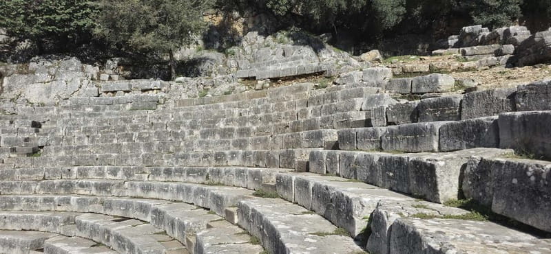 Saranda 1-Day: Butrint, Ksamil, Blue Eye & Lekuresi Castle - The Blue Eye: a natural stop with useful extras included