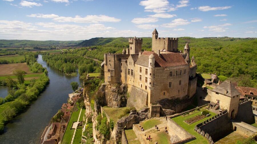 Sarlat : Private tour to Prehistoric Cave + Medieval Castle - Should you book this Sarlat tour?