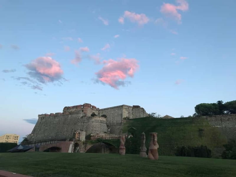 Savona: Guided visit to the Priamàr Fortress - Starting inside the Civic Archaeological Museum
