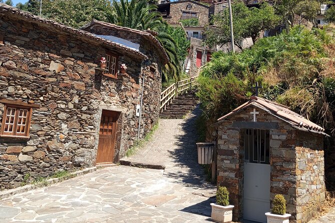 Schist Villages and Medieval Castles Tour - Mónica is a major part of the experience