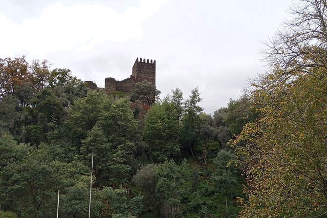 Schist Villages and Medieval Castles Tour - Who should book this private tour?