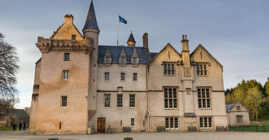 Scottish Highlands 4-Day Castle Tour From Edinburgh - What the four-day route does well