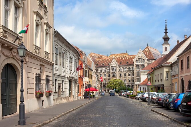 Secrets of Buda Castle: Self-Guided Puzzle Adventure in Budapest - Solving your way through the middle of the route