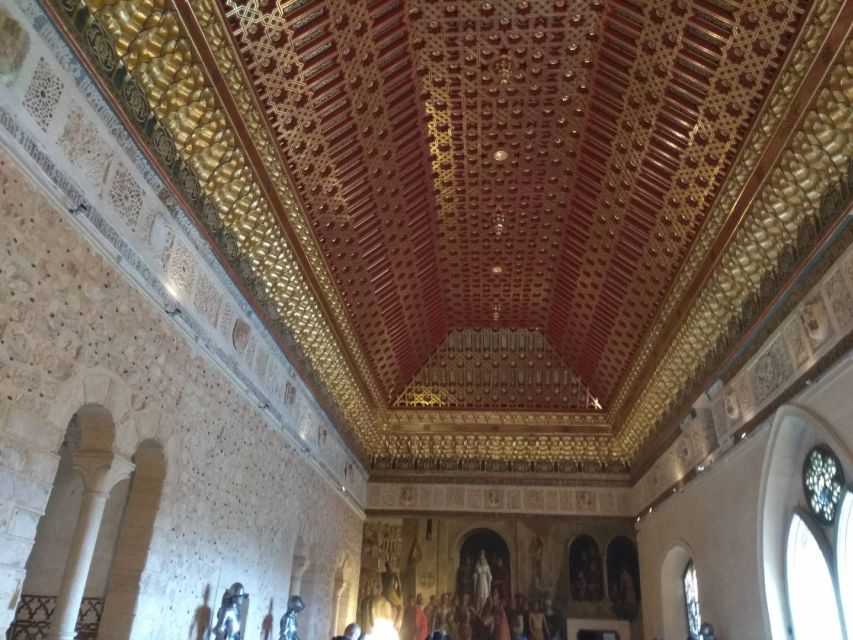 Segovia: Guided Walking Tour with Cathedral & Alcázar Entry - Walking through the old Jewish quarter