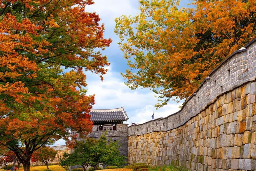 Seoul: Suwon Hwaseong Fortress & Korean Folk Village Tour - The 80-minute ride from central Seoul