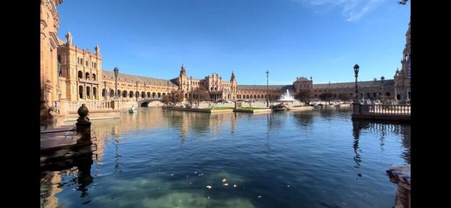 Sevilla: Alcazar and Cathedral Private Tour - Who will enjoy this Seville tour most?