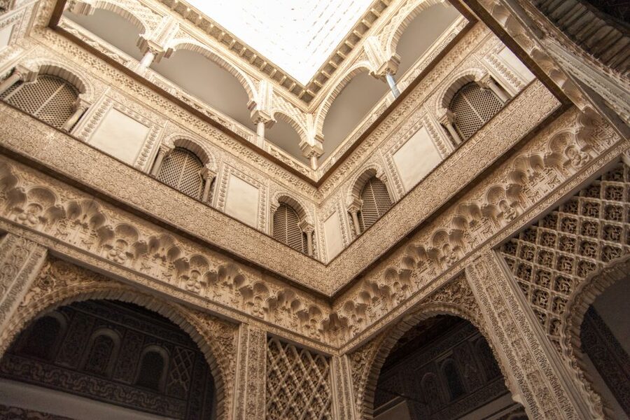Seville: Alcázar and Cathedral Entry Ticket and Guided Tour - The gardens require a choice