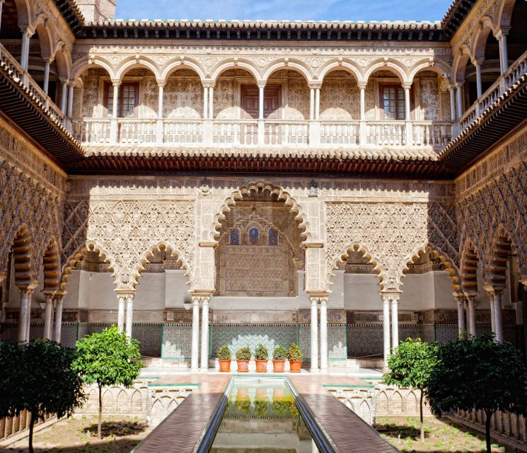 Seville: Alcázar Fast-Track Access with Guided Tour - Why the Alcázar deserves a guided visit
