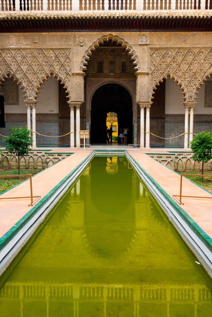 Seville: Alcázar Fast-Track Access with Guided Tour - The gardens and the Game of Thrones connection