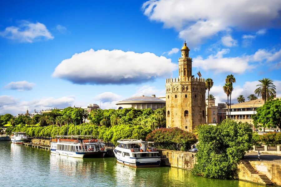 Seville: Alcázar Guided Palace Tour with Priority Access - Inside the palace: architecture you can actually read