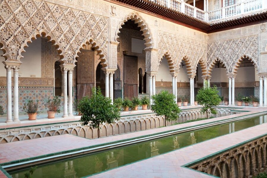 Seville: Alcazar Skip-the-Line Guided Tour with Tickets - Skipping the Alcazar line