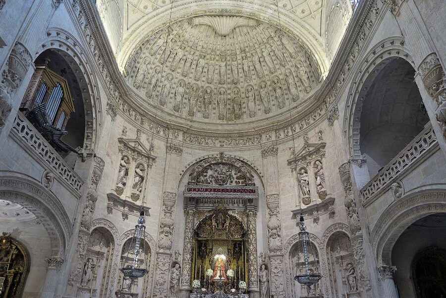 Seville: Cathedral, Giralda, and Alcazar Guided Tour - Guides make the difference