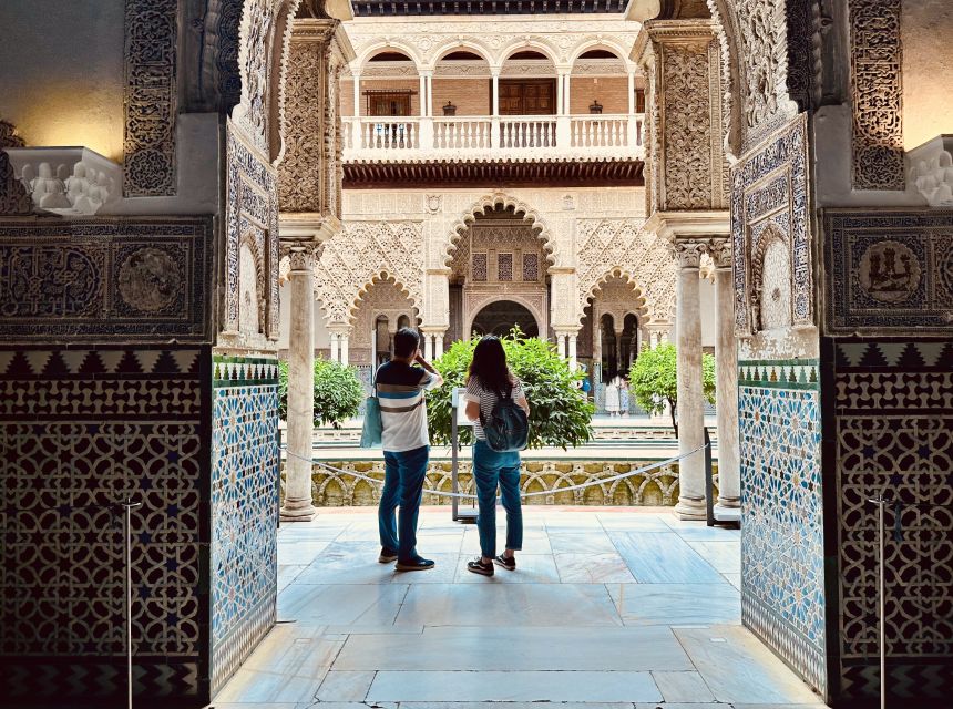 Seville FullDay Tour: Alcázar, Cathedral + Triana & Flamenco - From Torre del Oro along the Guadalquivir