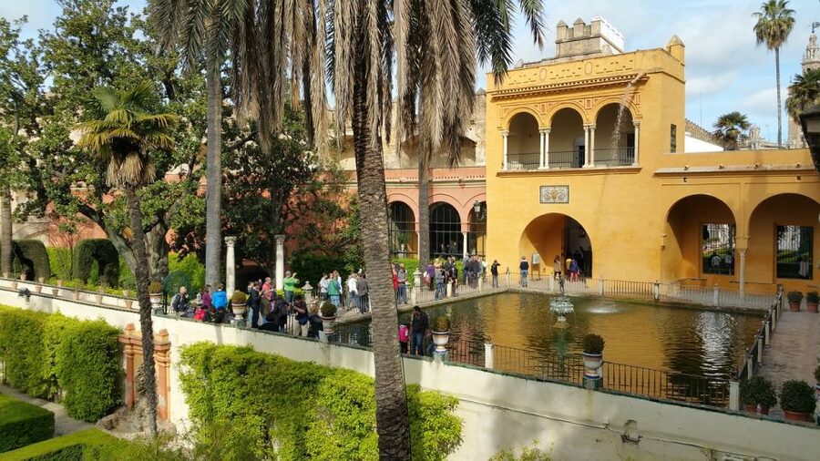 Seville: Real Alcazar of Seville Guided Tour and Ticket - What the 1.5-hour route covers