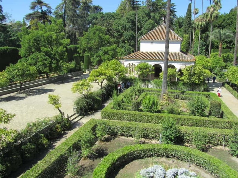 SEVILLE: REAL ALCÁZAR TOUR - What the Price Includes, and What It Does Not