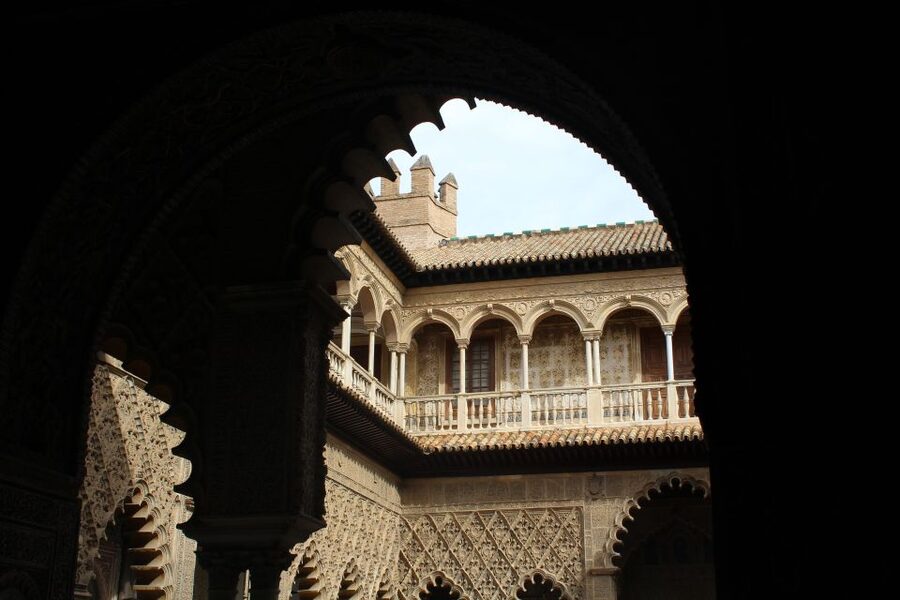 Seville: Royal Alcazar, Cathedral, and Giralda Tower Tour - Giralda’s 34 ramps and the view above Seville