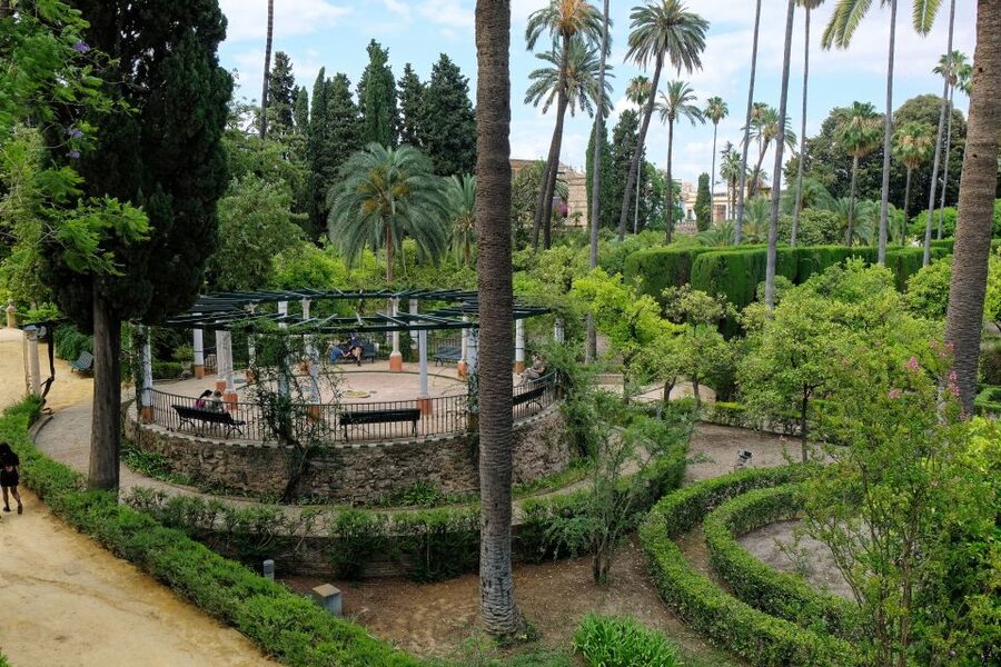 Seville: Skip-the-Line Royal Alcázar Guided Tour - Why the Royal Alcázar deserves your time