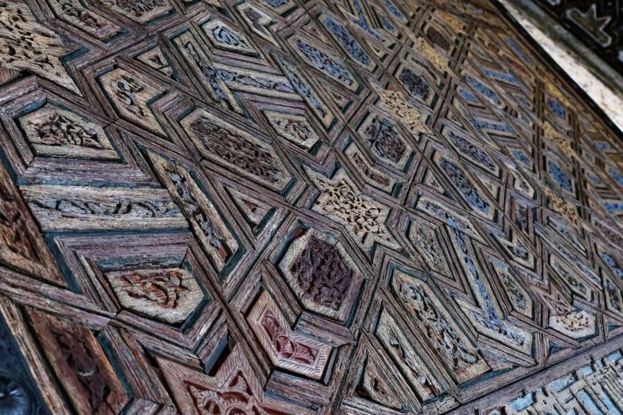 Seville: Skip-the-Line Royal Alcázar Guided Tour - How the timing affects the experience
