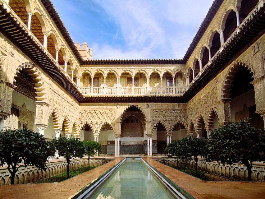 Seville: Small-Group Alcázar Guided Tour & Entry Ticket - Key points to know before booking