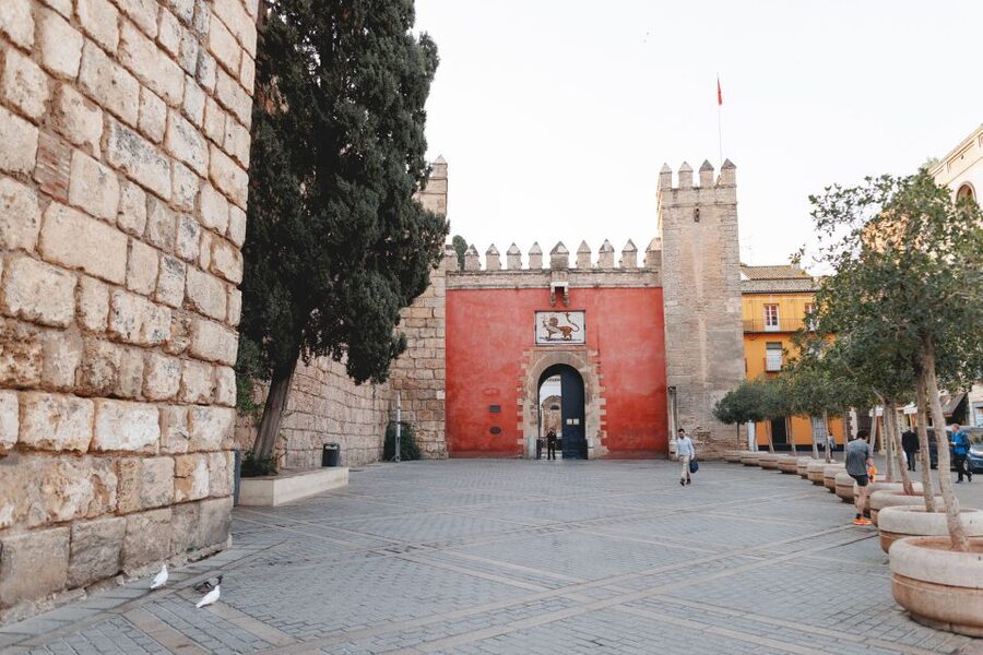 Seville: VIP Exclusive Early Access Tour of The Alcazar - A morning walk through the seven-hectare gardens