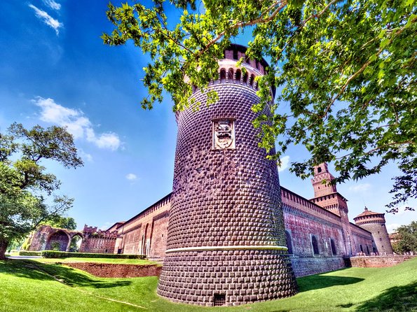 Sforza Castle and Michelangelo's Pietà Rondanini guided experience - Group size, private upgrades, and family fit