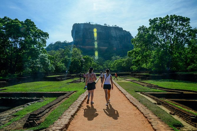 Sigiriya Rock and Dambulla Cave All Inclusive Private Day Trip - Reaching Sigiriya before the crowds and heat