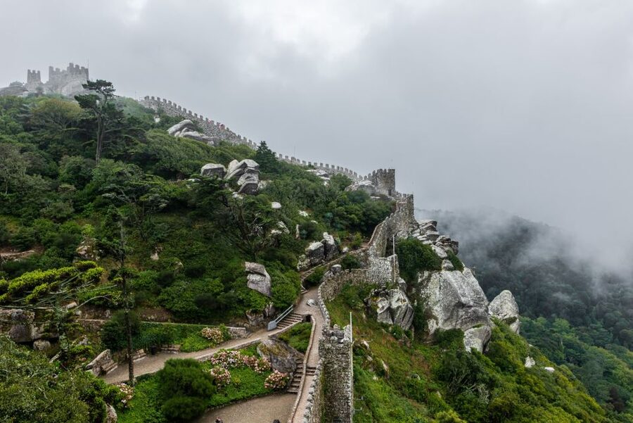Sintra: Castle of the Moors & Quinta Entry with Audio Guides - Quinta da Regaleira and the Initiation Well