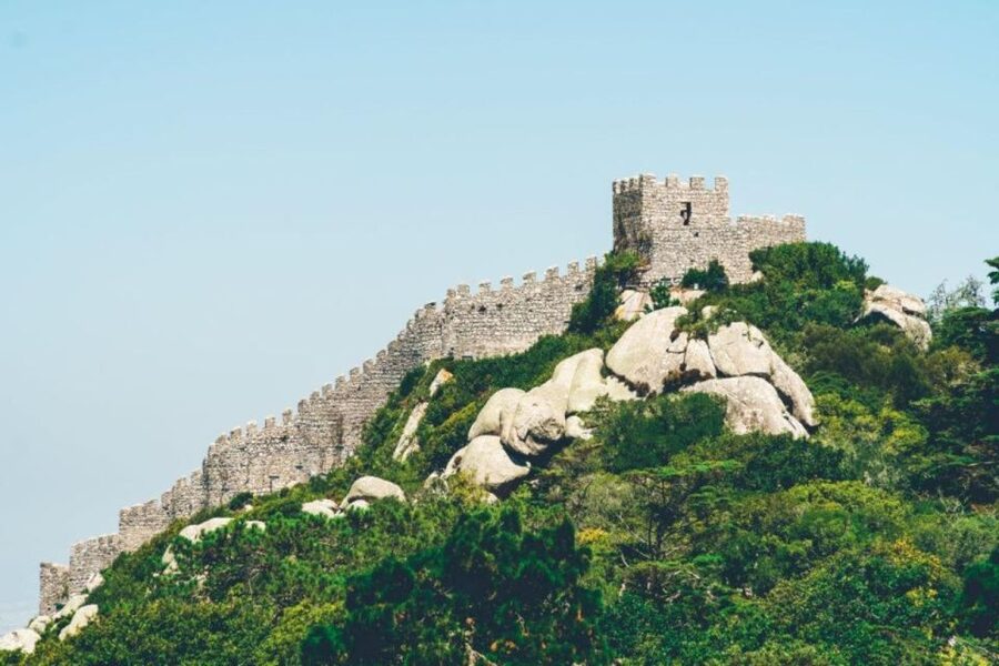 Sintra: Castle of the Moors Skip-the-Line Ticket+Audio Guide - Entering the Moorish Castle with the e-ticket