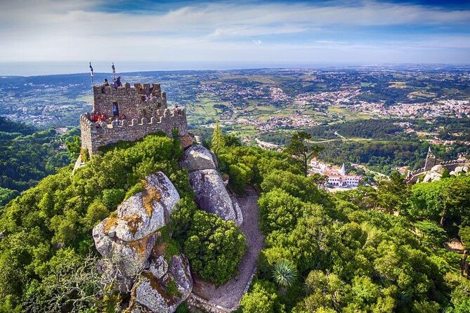Sintra: Castle of the Moors Skip-the-Line Ticket - Arriving from Sintra: the walk matters