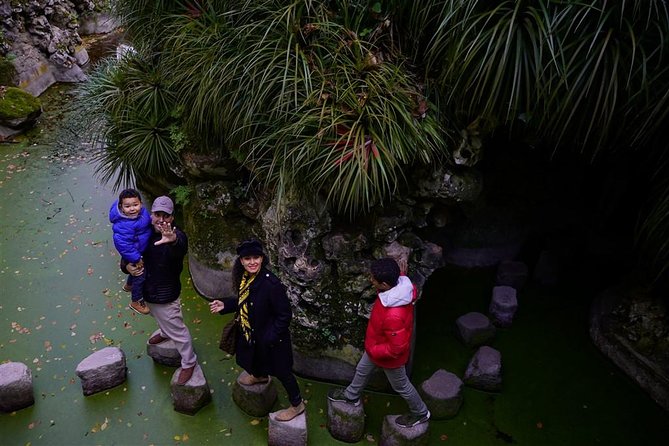 Sintra Full-Day: Pena, Moorish Castle & Regaleira with Tickets - Quinta da Regaleira: tunnels, symbols, and the famous well