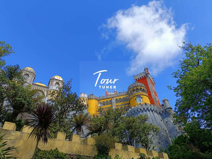 Sintra: Moorish Castle, Pena Palace, Cabo da Roca, & Cascais - Walking from the castle to Pena Palace
