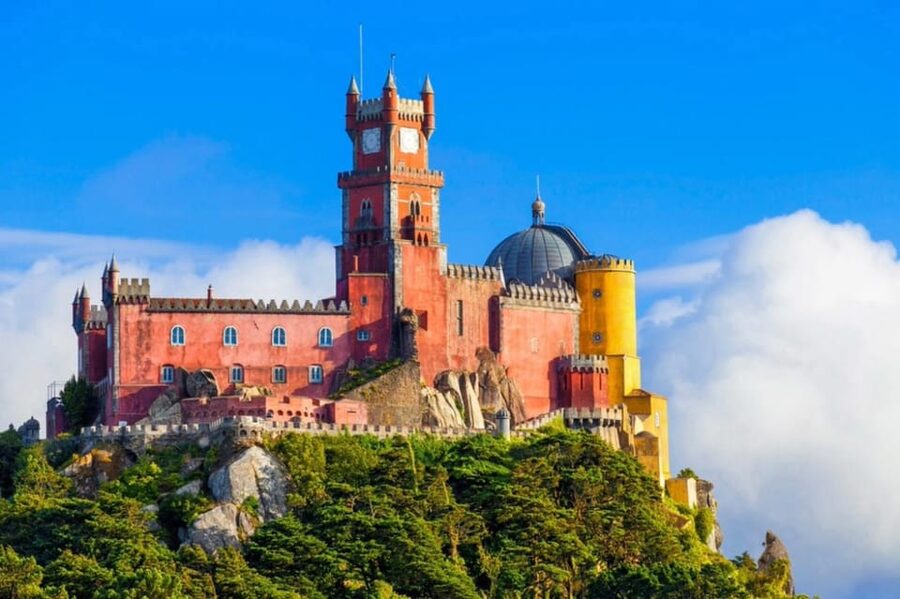 Sintra: Official Public Bus Transport: All Palaces & Castles - Comfort, speed, and what to expect onboard