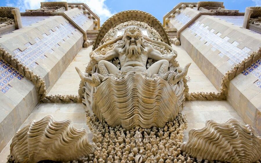 Sintra: Pena Palace, Moorish Castle, Regaleira, & Monserrate - The Moorish Castle starts the day with views