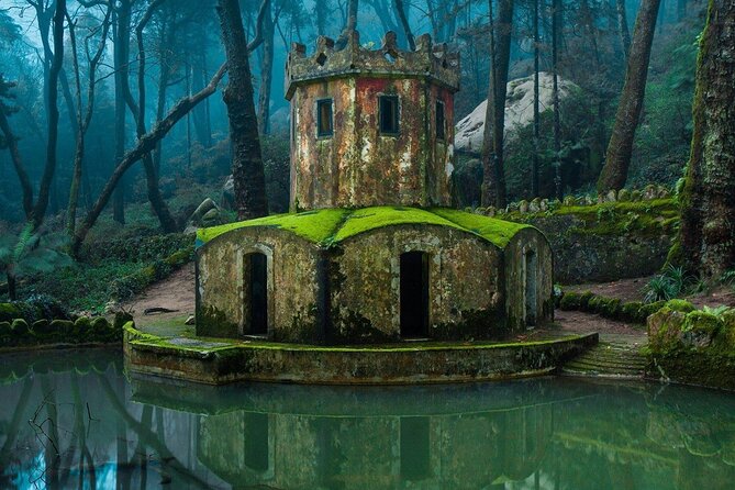 Sintra Private Tour with Tickets: Pena Palace & Moorish Castle - How much walking should you expect?