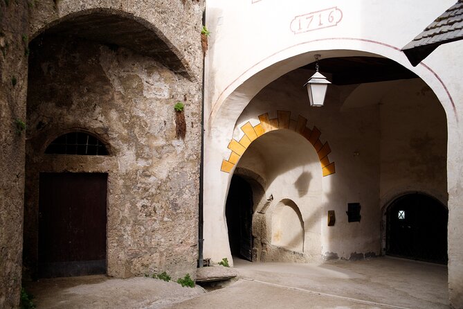 Skip-the-line Hohensalzburg Fortress Private Tour and Ticket - Mozart, squares, and Salzburg at street level