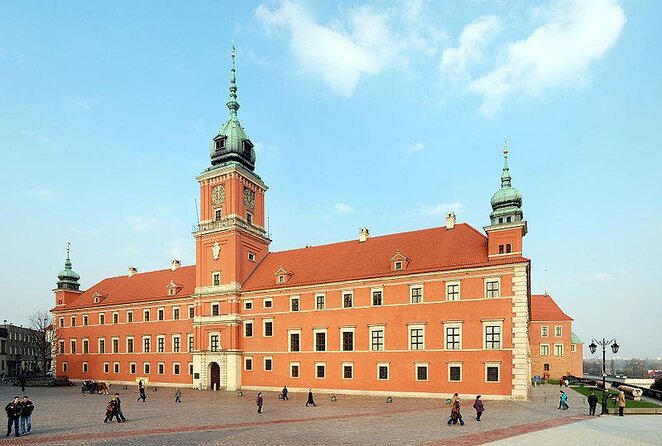 Skip-the-Line Warsaw Royal Castle Private Guided Tour - Key points at a glance
