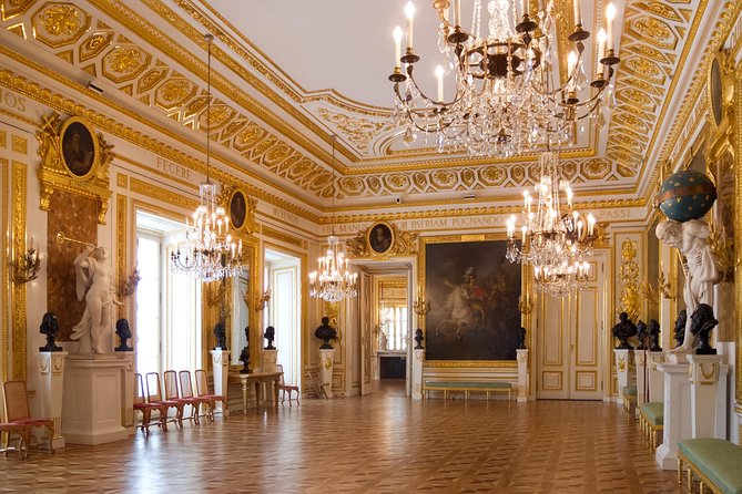 Skip-the-Line Warsaw Royal Castle Private Guided Tour - Why the Royal Castle deserves your time