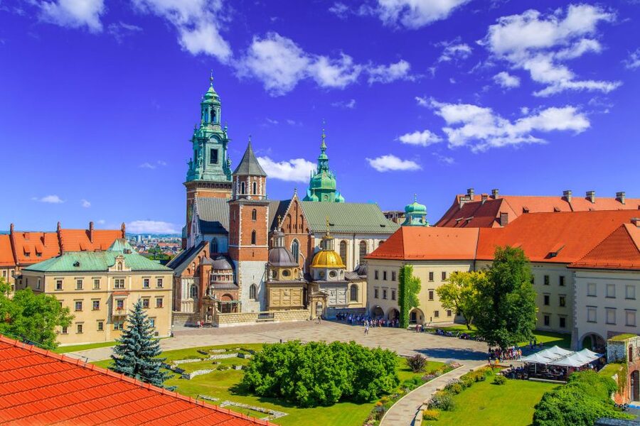 Skip-the-Line Wawel Castle Chambers Private Tour - Why Wawel Hill deserves your first look