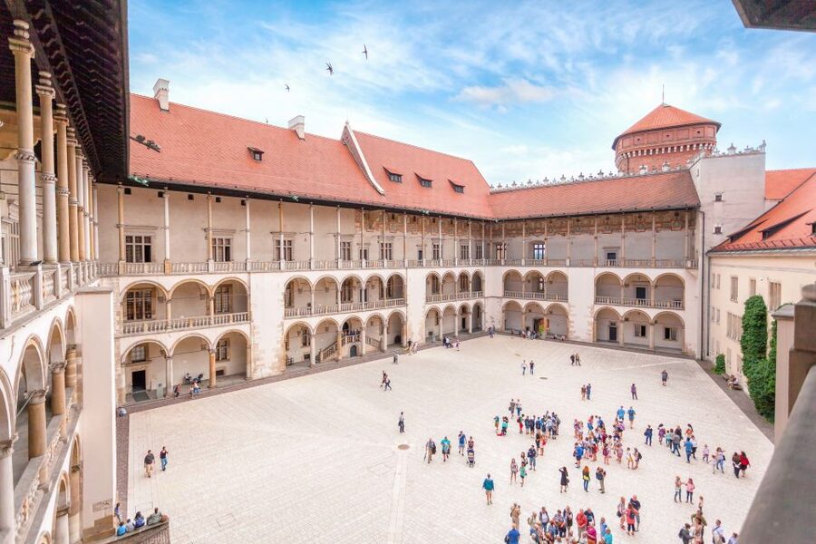 Skip-the-Line Wawel Castle Chambers Private Tour - Price and value at $154 per person